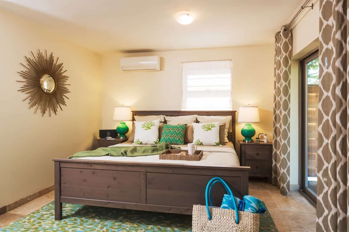 Hamptons Real Estate Showcase - Montauk Summer Rental