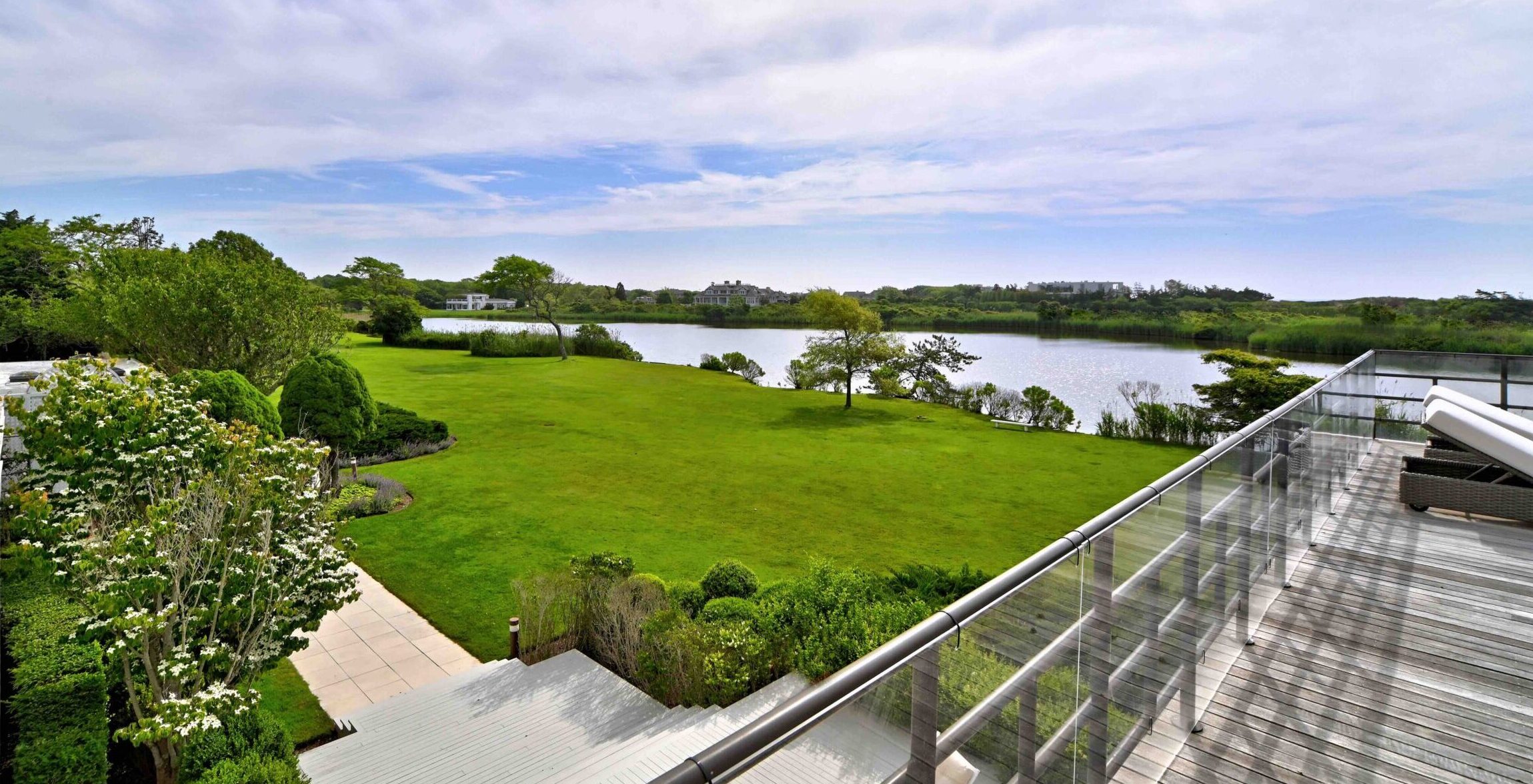 Swans Crossing Waterfront Estate on Meadow Lane — Hamptons Real Estate ...