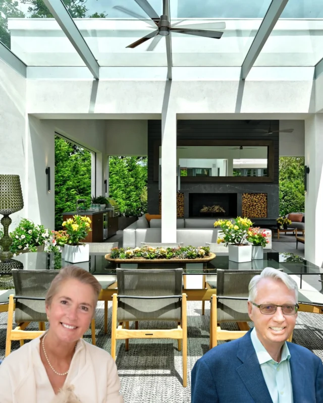 A modern masterpiece tucked behind the trees in East Hampton Village 🌿 Thoughtfully designed for both privacy and presence, this exquisite estate blends couture interiors with cutting-edge technology, resort-worthy outdoor pavilions, and a seamless flow for elevated everyday living. Whether hosting under the stars, relaxing by the pool pavilion, or savoring quiet moments surrounded by curated art and design, this is Hamptons luxury at its most refined.

67 Hither Lane, East Hampton Represented by @marthagundersenluxurybroker & @paulbrennanrealestate of @douglaselliman